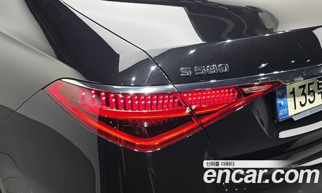 Mercedes-Benz S-Class (W223) S580L 4MATIC 2021 — фото 23