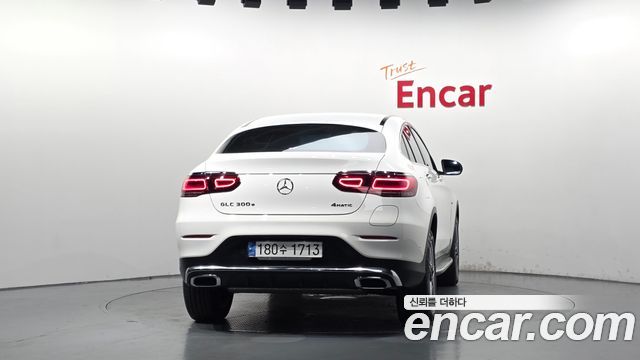 Mercedes-Benz GLC-Class (X253) GLC300e 4MATIC Coupe 2021 — фото 4