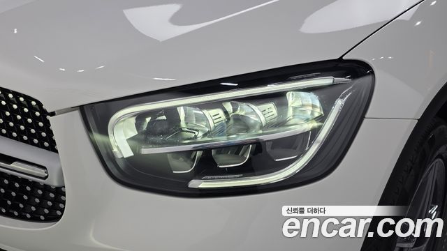 Mercedes-Benz GLC-Class (X253) GLC300e 4MATIC Coupe 2021 — фото 22