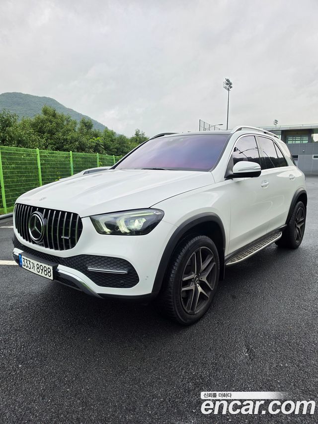 Mercedes-Benz GLE-Class (W167) GLE300d 4MATIC 2022 — фото 4