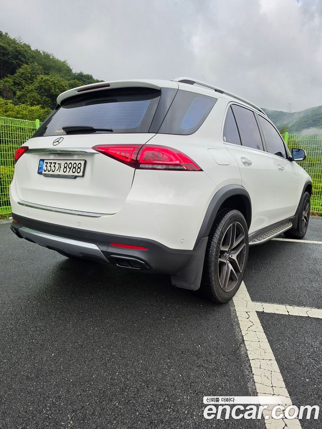 Mercedes-Benz GLE-Class (W167) GLE300d 4MATIC 2022 — фото 6