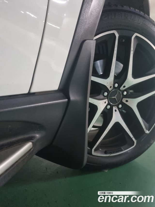 Mercedes-Benz GLE-Class (W167) GLE300d 4MATIC 2022 — фото 18
