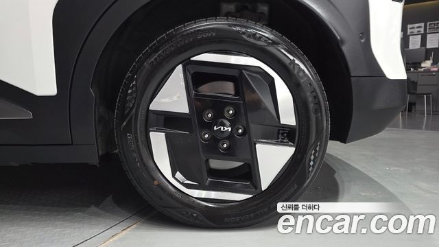 Kia EV3 Long Range 2WD Earth 2025 — фото 27