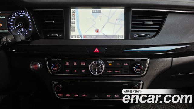 Kia K7 Hybrid Noblesse 2017 — фото 12