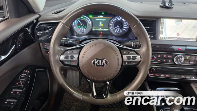 Kia K7 Hybrid Noblesse 2017 — фото 13
