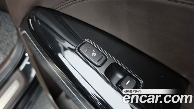 Kia K7 Hybrid Noblesse 2017 — фото 35