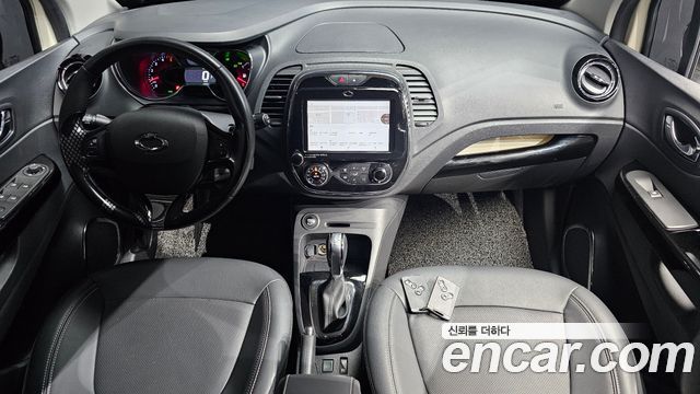 Renault Korea QM3 RE 2017 — фото 7
