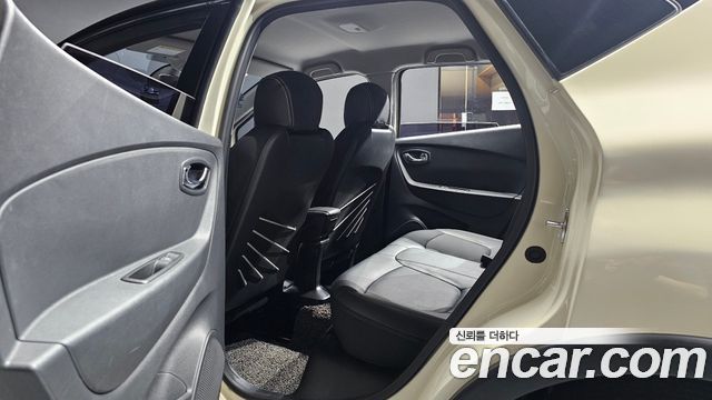 Renault Korea QM3 RE 2017 — фото 12