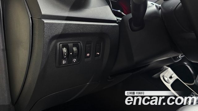 Renault Korea QM3 RE 2017 — фото 17