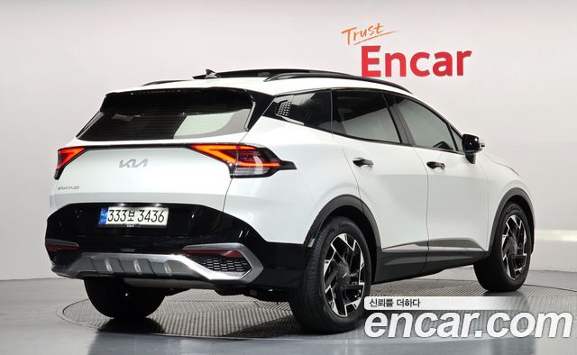 Kia Sportage (V) Gasoline 1.6 Turbo 2WD Nobleless 2022 — фото 2