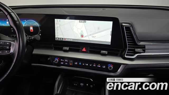 Kia Sportage (V) Gasoline 1.6 Turbo 2WD Nobleless 2022 — фото 17