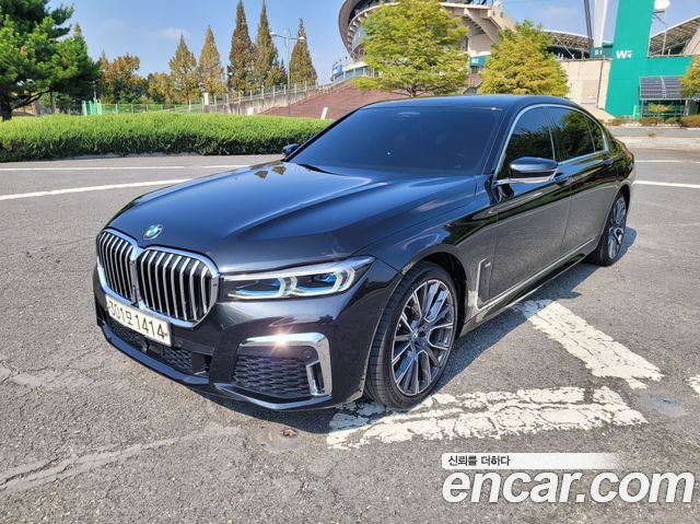 BMW 7 Series (G11) 740Li xDrive M Sport Package 2021 — фото 1