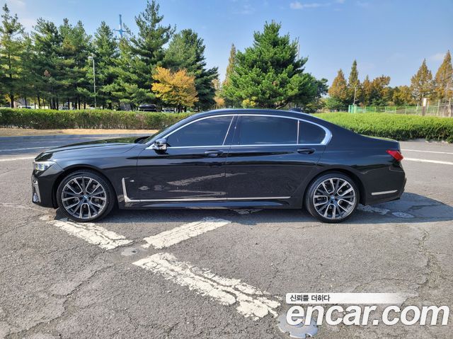 BMW 7 Series (G11) 740Li xDrive M Sport Package 2021 — фото 3