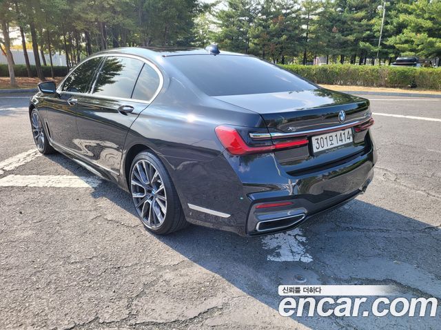 BMW 7 Series (G11) 740Li xDrive M Sport Package 2021 — фото 4