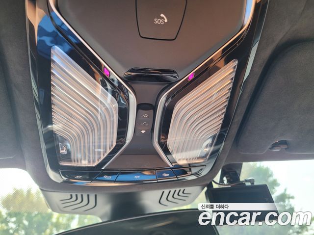 BMW 7 Series (G11) 740Li xDrive M Sport Package 2021 — фото 18