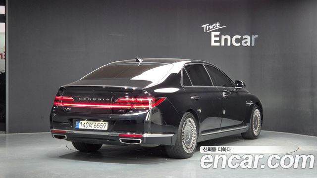 Genesis G90 3.3 T AWD Premium 2021 — фото 2