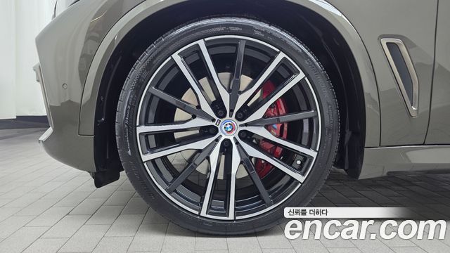 BMW X5 (G05) M50i 2023 — фото 5