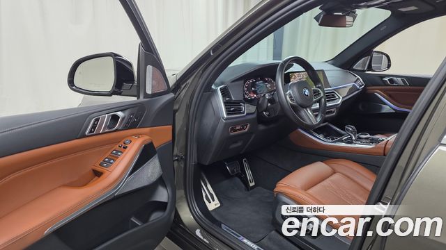 BMW X5 (G05) M50i 2023 — фото 10