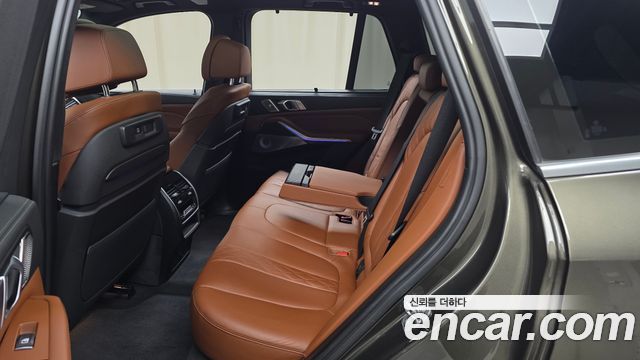 BMW X5 (G05) M50i 2023 — фото 12