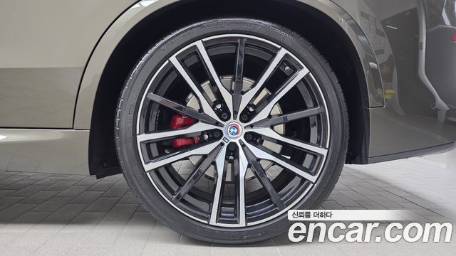 BMW X5 (G05) M50i 2023 — фото 21