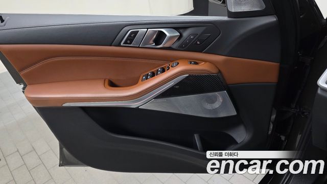 BMW X5 (G05) M50i 2023 — фото 24