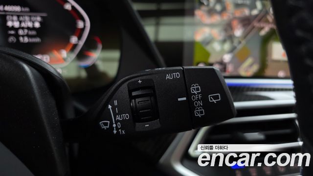 BMW X5 (G05) M50i 2023 — фото 32
