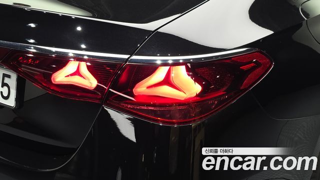 Mercedes-Benz E-Class (W214) E200 Avantgarde 2025 — фото 23