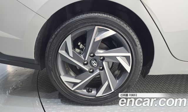 Hyundai Avante (CN7) 1.6 Inspiration 2025 — фото 5
