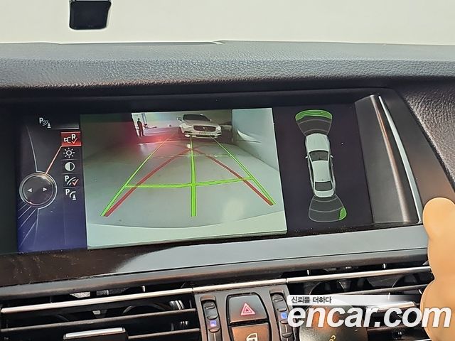 BMW 5 Series (F10) 528i xDrive 2014 — фото 19