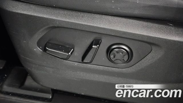Hyundai Staria Cargo 5-Seater Modern 2023 — фото 18