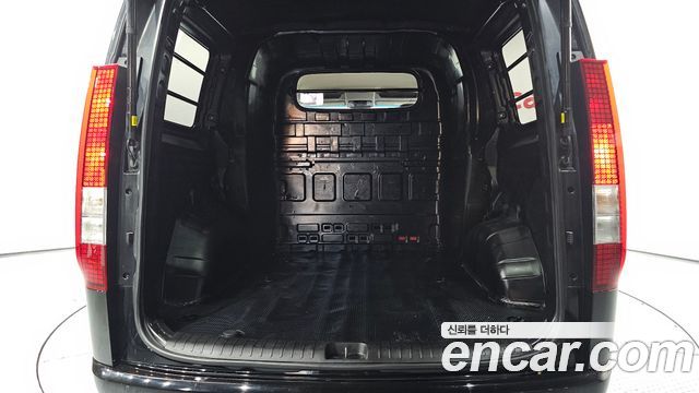 Hyundai Staria Cargo 5-Seater Modern 2023 — фото 20