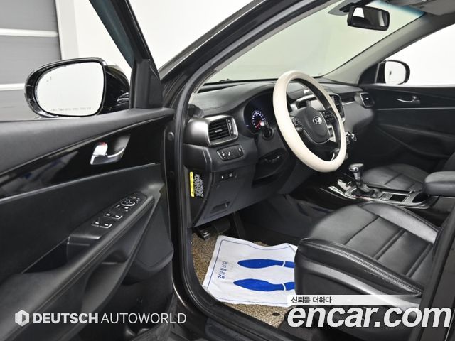 Kia Sorento Diesel 2.2 2WD No.1 Edition 2018 — фото 15
