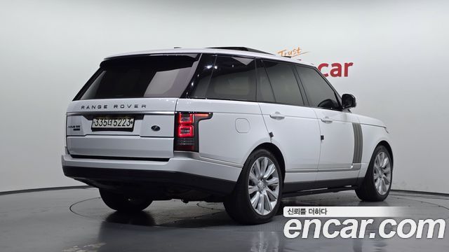 Land Rover Range Rover (IV) 4.4 SDV8 Vogue SE DIESEL 2016 — фото 2