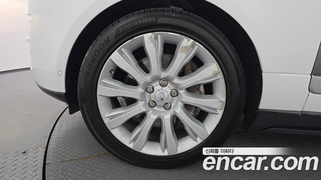 Land Rover Range Rover (IV) 4.4 SDV8 Vogue SE DIESEL 2016 — фото 5
