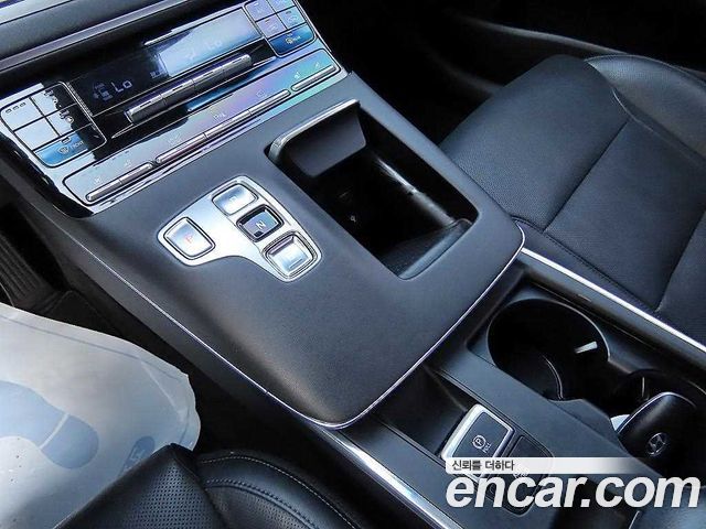 Hyundai Grandeur (IG) 2.5 Premium Choice 2021 — фото 15