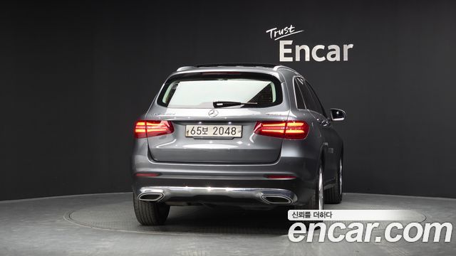 Mercedes-Benz GLC-Class (X253) GLC220 d 4MATIC 2017 — фото 4