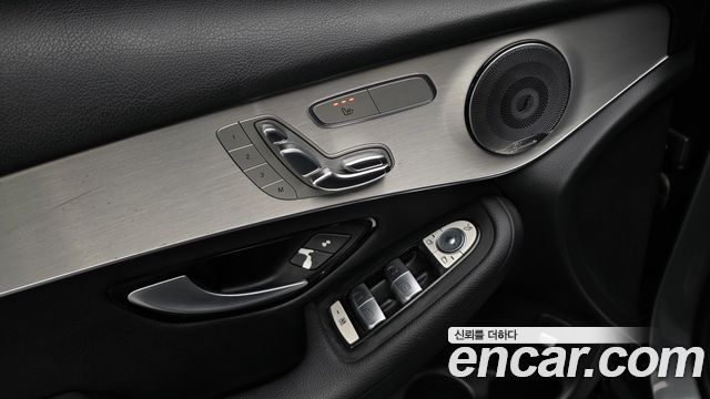 Mercedes-Benz GLC-Class (X253) GLC220 d 4MATIC 2017 — фото 17