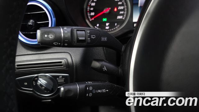 Mercedes-Benz GLC-Class (X253) GLC220 d 4MATIC 2017 — фото 18