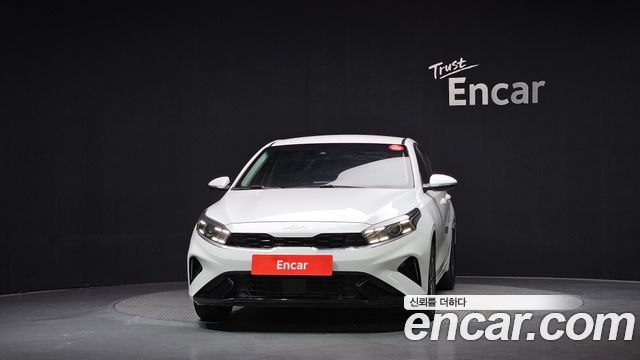 Kia K3 (II) 1.6 Trendy 2023 — фото 3