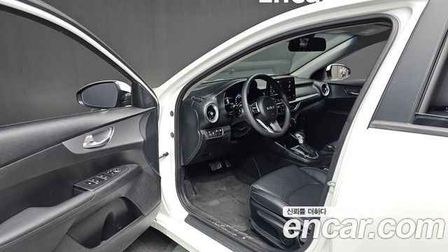 Kia K3 (II) 1.6 Trendy 2023 — фото 10