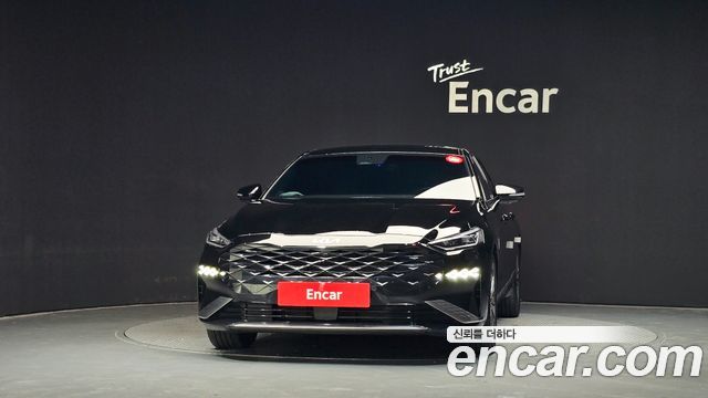 Kia K8 2.5 Gasoline 2WD Signature 2023 — фото 3
