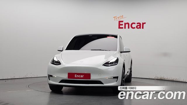 Tesla Model Y Long Range AWD 2021 — фото 3