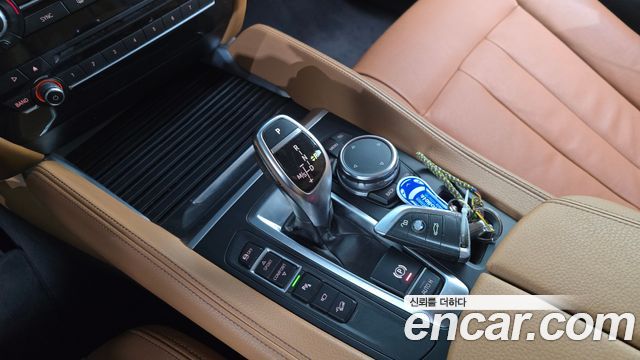 BMW X6 (F16) xDrive 30d 2016 — фото 9