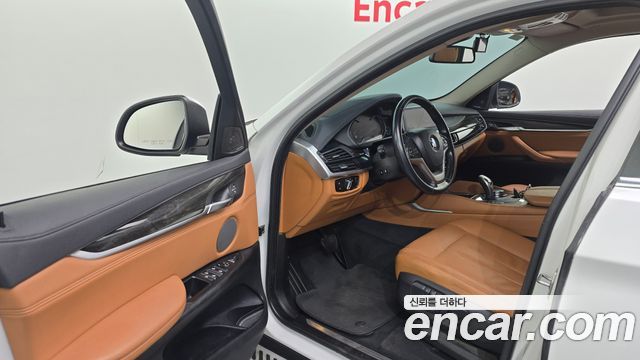 BMW X6 (F16) xDrive 30d 2016 — фото 10