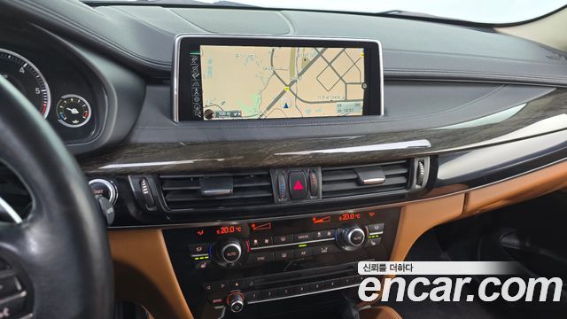BMW X6 (F16) xDrive 30d 2016 — фото 12