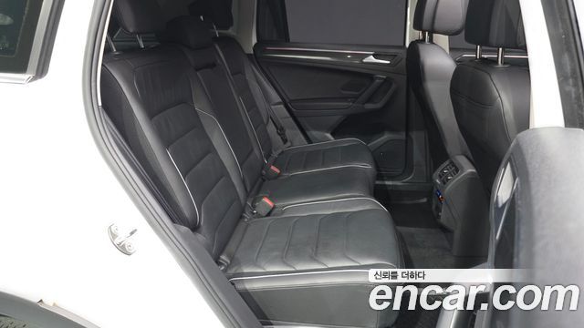 Volkswagen Tiguan (II) 2.0 TDI Prestige 2022 — фото 12