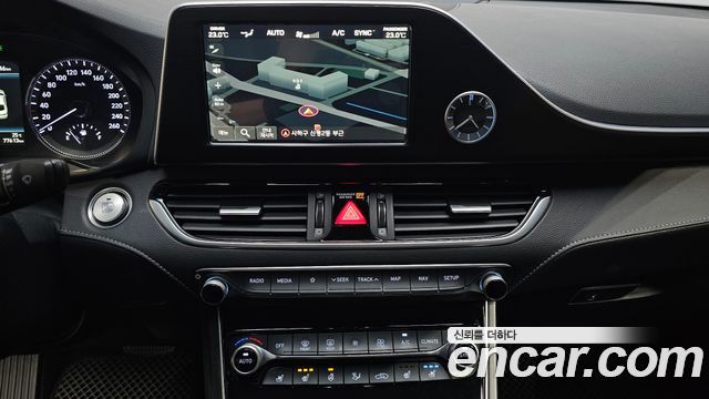 Hyundai Grandeur (IG) 3.0 Exclusive Special 2018 — фото 14