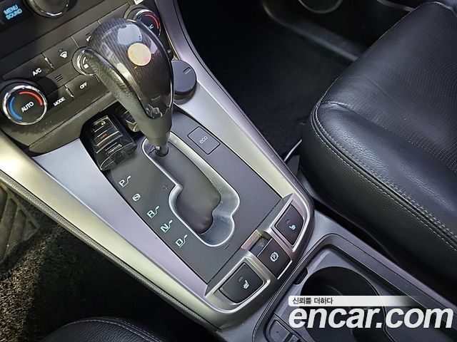 Chevrolet Captiva 2WD LT Premium 2015 — фото 20