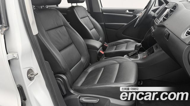 Volkswagen Tiguan 2.0 TDI Comfort 5N 2015 — фото 5