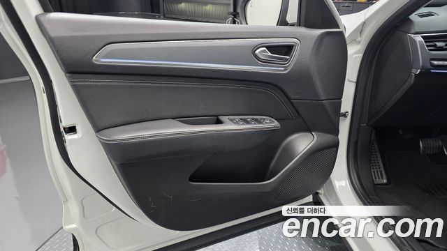 Renault Korea XM3 1.3 TCe RE Signature 2020 — фото 24